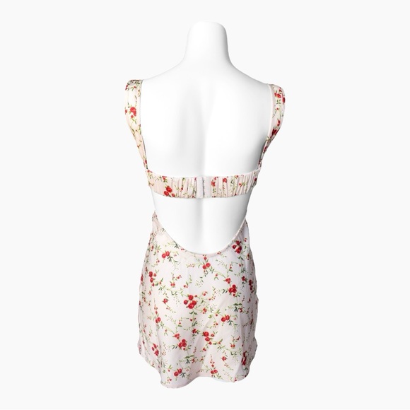 Rumored ✦ Floral Satin Mini Dress - Picture 10 of 11